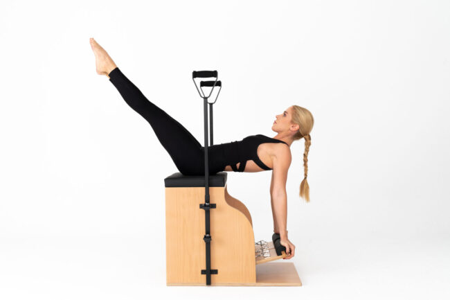 CREOTIVO_3786 Pilates for Rehabilitation and Injury Prevention: Restoring Balance and Strength | Pilates Equipment Fitness